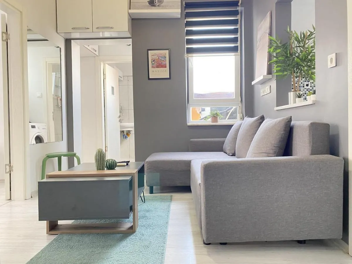 Central And Stylish Flat In The Heart Of Kadikoy Istanbul