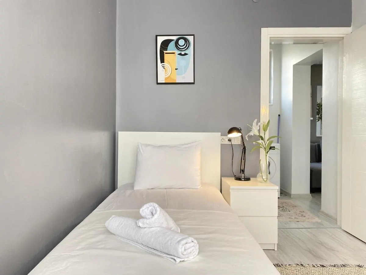 Central And Stylish Flat In The Heart Of Kadikoy Istanbul