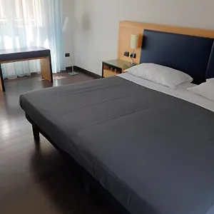 Luxury Station Apartment Padova