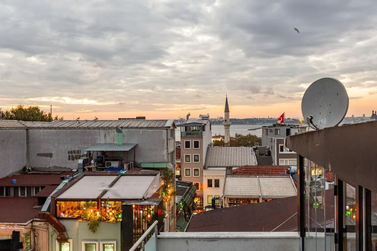 Central And Stylish Flat In The Heart Of Kadikoy Istanbul Apartment